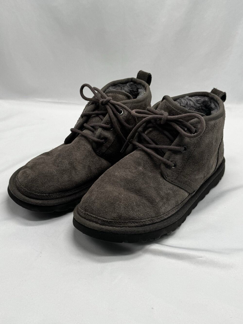 UGG NEUMEL CHARCOAL Grey Women’s Suede Low Chukka Boots Laces Size 6